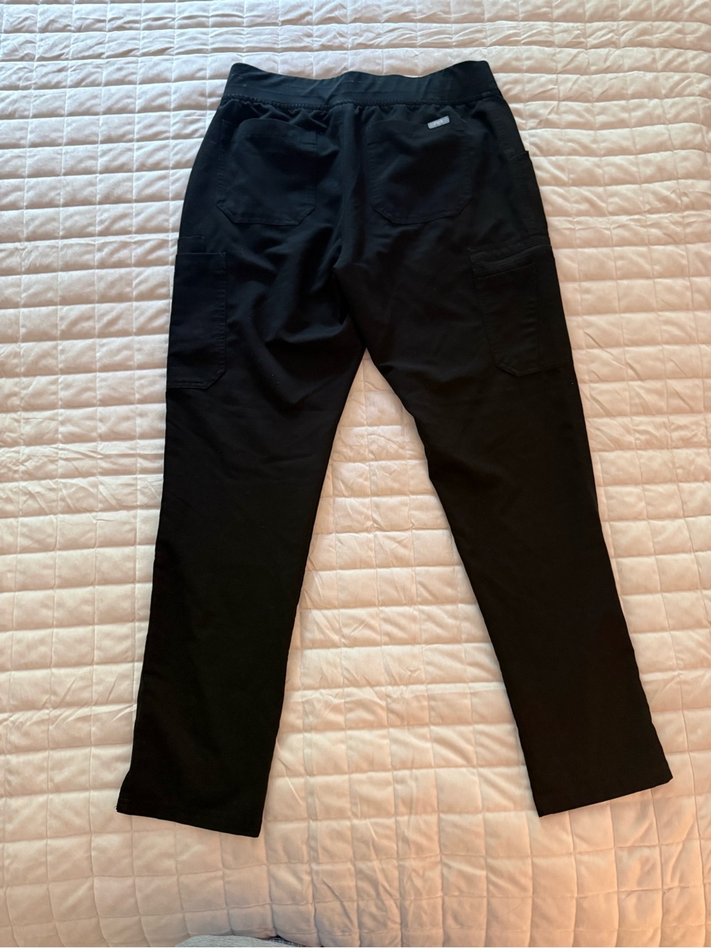 Figs Women’s Medium Black Scrub set - Picture 6 of 8